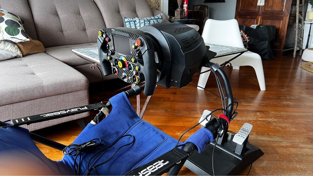 Playseat Challenge With F1 Steering Wheel