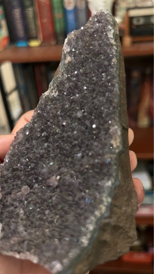RAW AMETHYST CHUNK FOR SALE PRECIOUS STONE AUTHENTIC (Category: Precious Stones) located in Taguig. Submitted by seajeux (Listing ID 1318339690, Image 3). Description: RAW AMETHYST CHUNK FOR SALE PRECIOUS STONE AUTHENTIC Like New Bought at crystalworks. ph on IG• Original price is P6000, I think. Might be higher. RFS: I have too many stones and I have no use for this one..