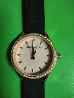 (Category: ) located in . Submitted by barang_second_rasa_baru (Listing ID 1318409977, Image 1). Description: .
