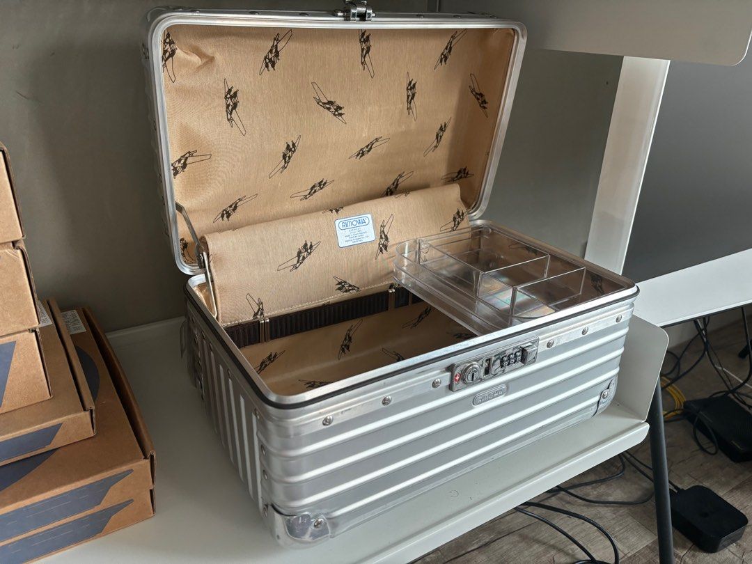 RIMOWA classic flight vanity box, Hobbies Toys, Memorabilia