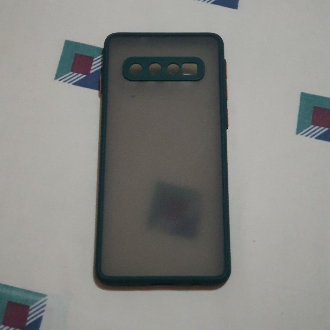 Samsung Galaxy S10 cases (matte) (Category: Cases & Sleeves) located in Guagua. Submitted by v.as_ey (Listing ID 1191392497, Image 1). Description: Still in good condition but a used case so please do not expect too much RFS: Phone upgrade.
