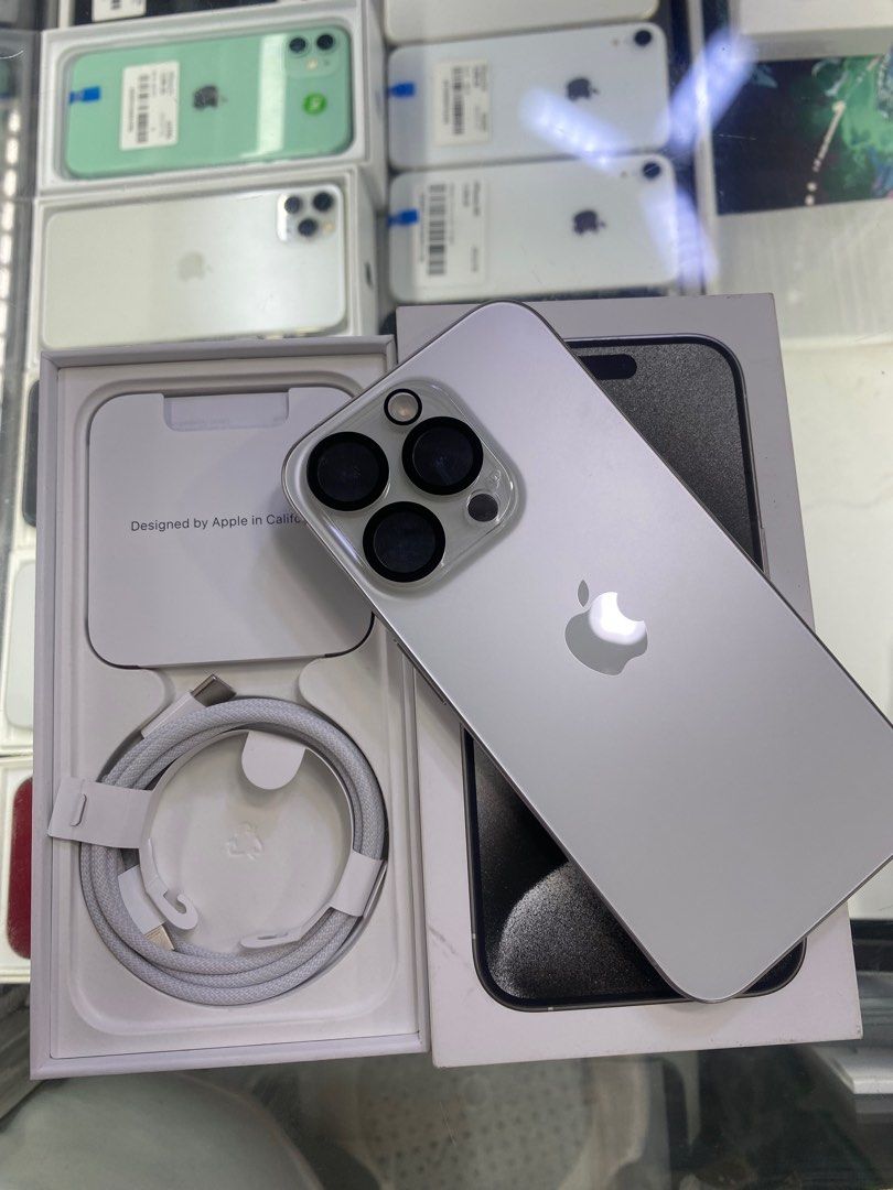 Secondhand iPhone 15 pro 256gb smartlocked (Category: iPhone 15 Series) located in Manila. Submitted by orlandotub99548 (Listing ID 1318286034, Image 3). Description: Available iPhone 15Pro 256 gb smartlocked Smooth use liked new 95% batt pwede sa masilan Complete with box same serial See picture for more details Pick up point Greenhills Shopping Center stall number Y-18 and look miss Vine 📌we do COD door to door 📌we sip nationwide via LBC 📌we