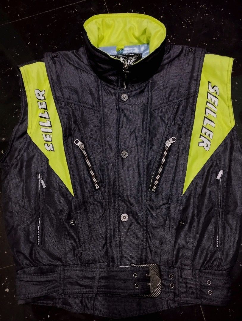 Seiller 2001 Vintage Racing Black Jacket Top (Category: Coats, Jackets and Outerwear) located in Pasig City. Submitted by tenggp (Listing ID 1318351048, Image 3). Description: Seiller 2001 Vintage Racing Jacket - Large on tag - Never been used. Sinukat lang. - Vintage - No issue! No flaws Color rate 10/10 parang bago talaga - Detachable Sleeves so pwedeng vest ang atake - Racing / Motor Rides Jacket siya kaya matibay (Safe from accidents) and hin