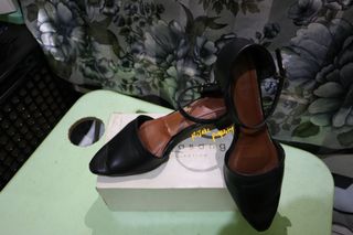 (Kategori: ) berada di . Dikirim oleh risakeee (ID iklan 1318275574, Gambar 1). Deskripsi: .