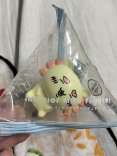 (Category: ) located in . Submitted by ToysOwO (Listing ID 1318349865, Image 1). Description: .
