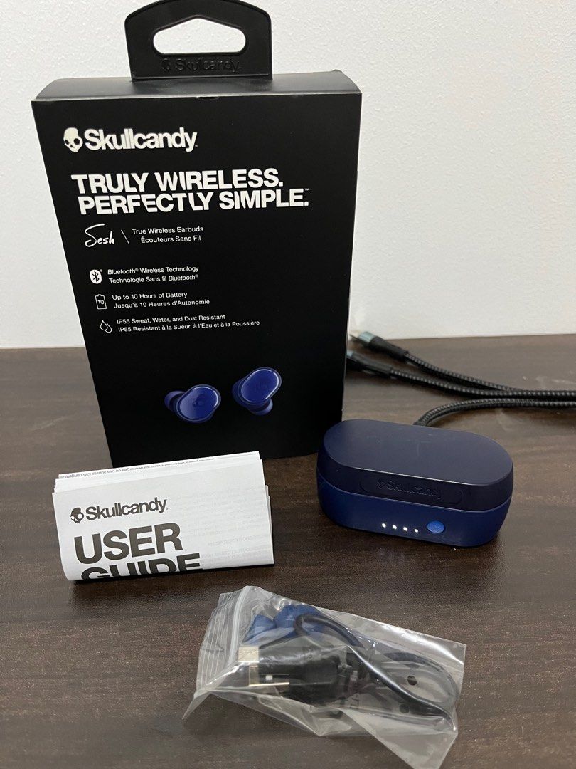 Skullcandy Sesh True Wireless Earbuds (Category: Earphones) located in Manila. Submitted by mixtibles (Listing ID 1318342776, Image 1). Description: *LAST PRICE INQUIRIES WILL BE IGNORED* Selling Skullcandy Sesh for P800. Note: - This is a second hand item with flaws. - Complete with original packaging, manual and extra silicon earbud sleeves. Issue: - Difficulty in charging the buds as it is loose in the case but it still works. - Case has a cra