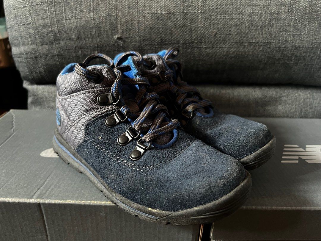 Timberland Toddler Shoes (Category: Sneakers) located in Manila. Submitted by fourjbf (Listing ID 1318298191, Image 2). Description: Timberland boots Used 2x only Size 11 toddler UK10.5 EU28.5 Used by my 2yr old.