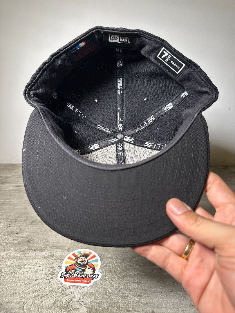 Topi New Era NYC 59fifty Fitted 7 5 8 Fesyen Pria Aksesoris Topi di Carousell