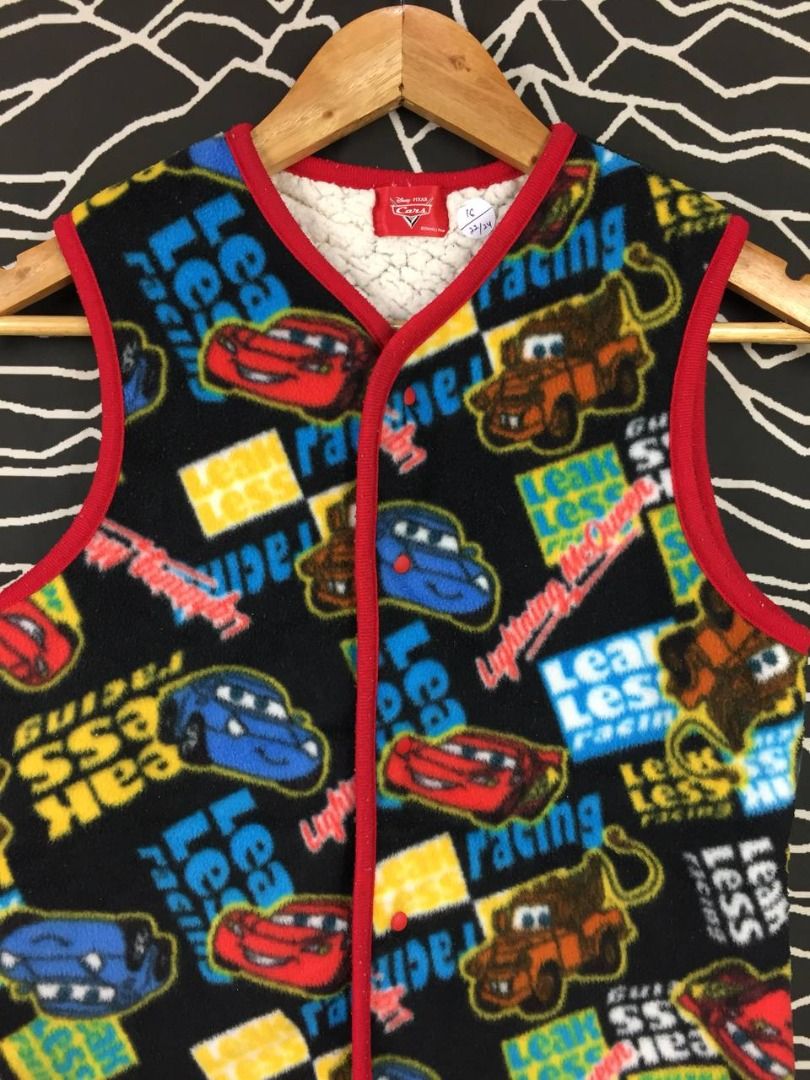 Vtg Disney Pixar Cars Lightning McQueen Vest, Men's Fashion, Tops ...