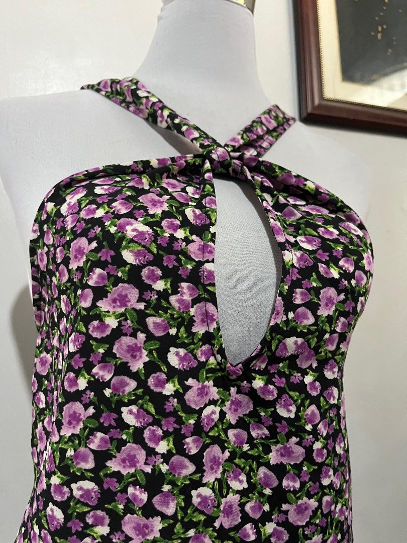 Zara Floral Sexy Blouse (Category: Blouses) located in Bulacan. Submitted by abiee_ (Listing ID 1318320316, Image 3). Description: BRAND NEW AND AUTHENTIC ZARA PRICE IS NEGOTIABLE size L on tag Send me a message if you have other questions. Thank you!.