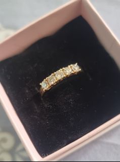 (Category: ) located in . Submitted by yourbargainfinds (Listing ID 1318491319, Image 1). Description: .