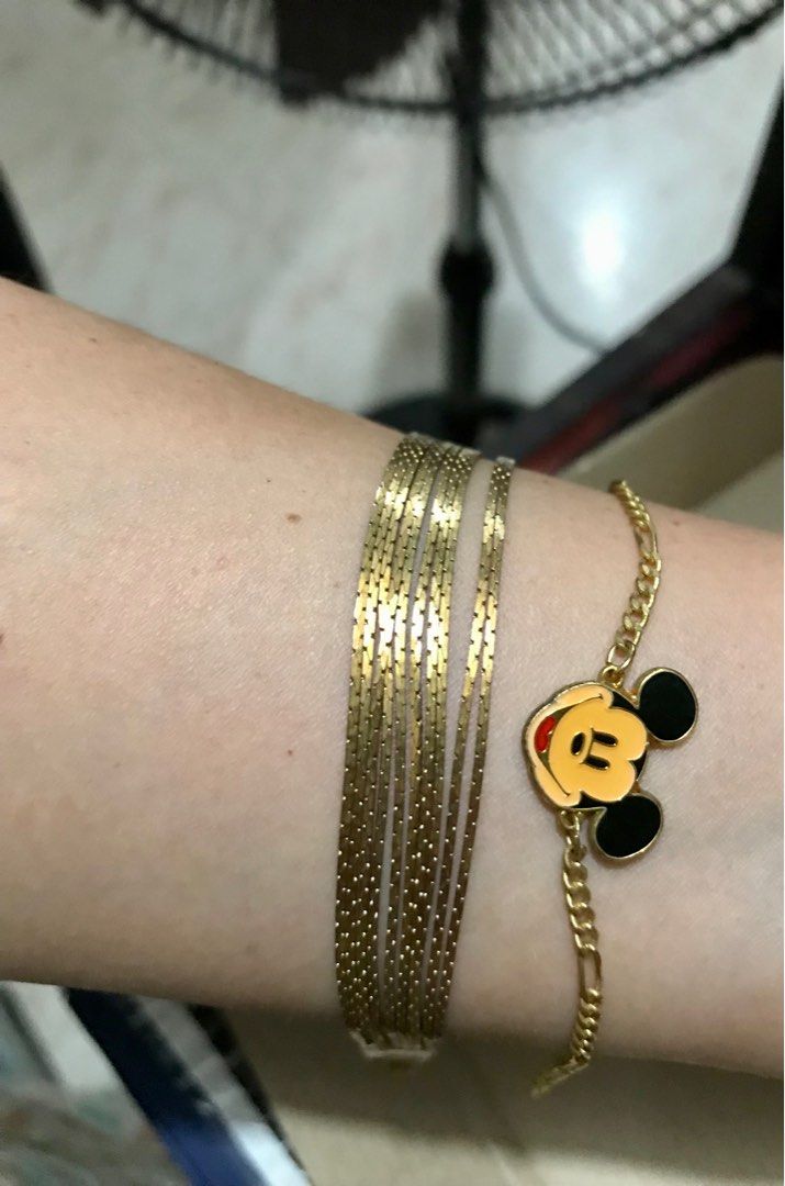 2BL150SET 2 Bundle of 2 Pcs Gold Toned Bracelets for P150 Vintage Fashion Accessory Women s Fashion Jewelry Organizers Bracelets on Carousell