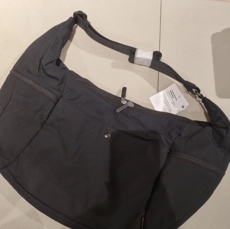 Lululemon sling bag online
