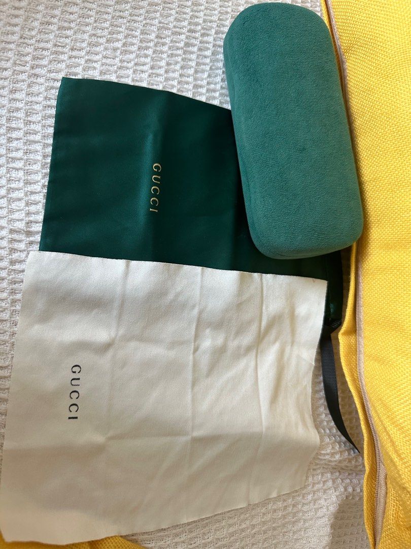 💯Authentic Case (Category: Accessories) located in Kuala Lumpur. Submitted by louise36 (Listing ID 1318490294, Image 3). Description: I have bought it last June 2024 and I lost my sunglasses during my July travel to Vietnam .