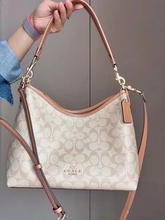 (Category: ) located in . Submitted by luxurycloset.shop (Listing ID 1318545943, Image 1). Description: .