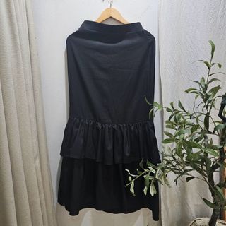 (Category: ) located in . Submitted by prelovedherwardrobe (Listing ID 1318530629, Image 1). Description: .
