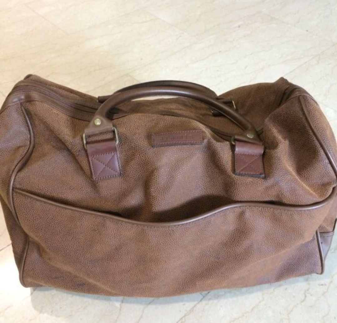 Aramis duffle bag clearance