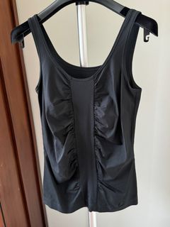 (Category: ) located in . Submitted by loveshoppinglalala (Listing ID 1318497577, Image 1). Description: .