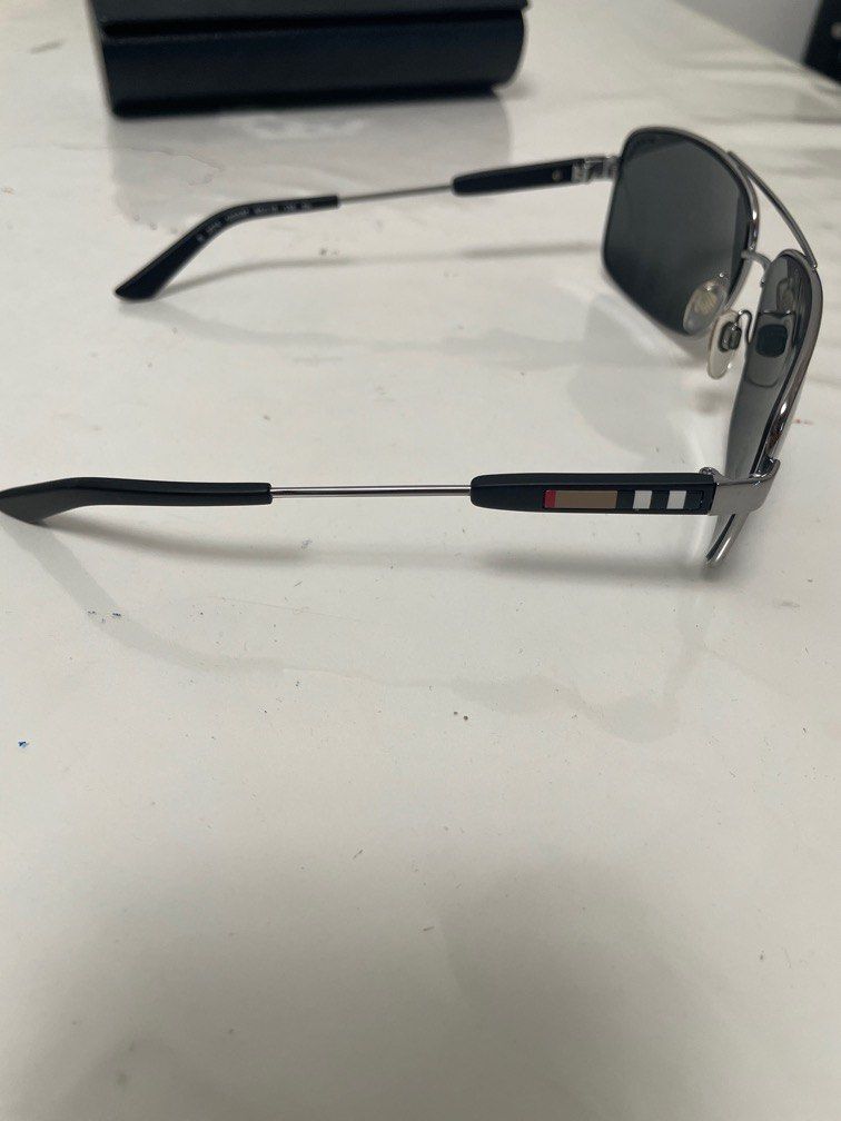 Burberry sunglasses b3074