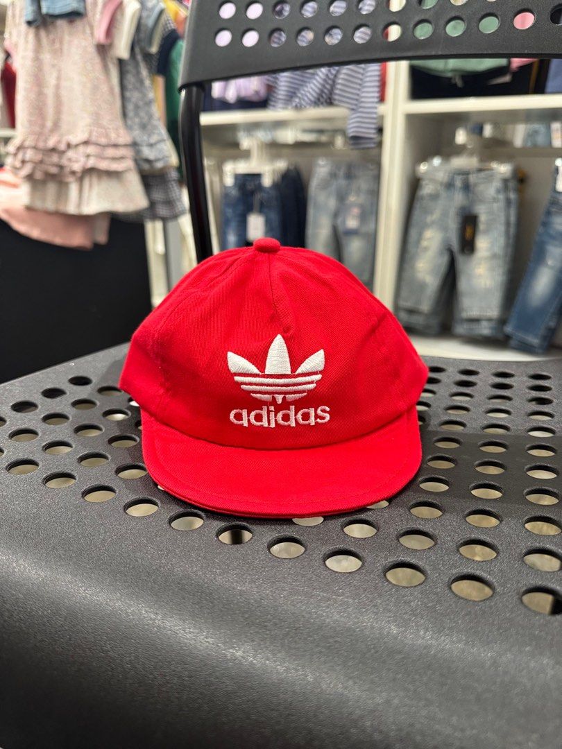 Baby adidas hat top