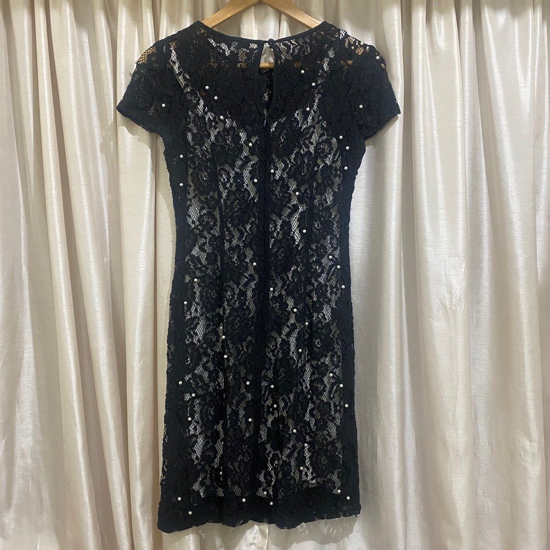 Cheeta B Black Lace Dress (Category: Dresses) located in Manila. Submitted by declutterwithsea (Listing ID 1318558019, Image 2). Description: Color: Lace Black/Ivory.