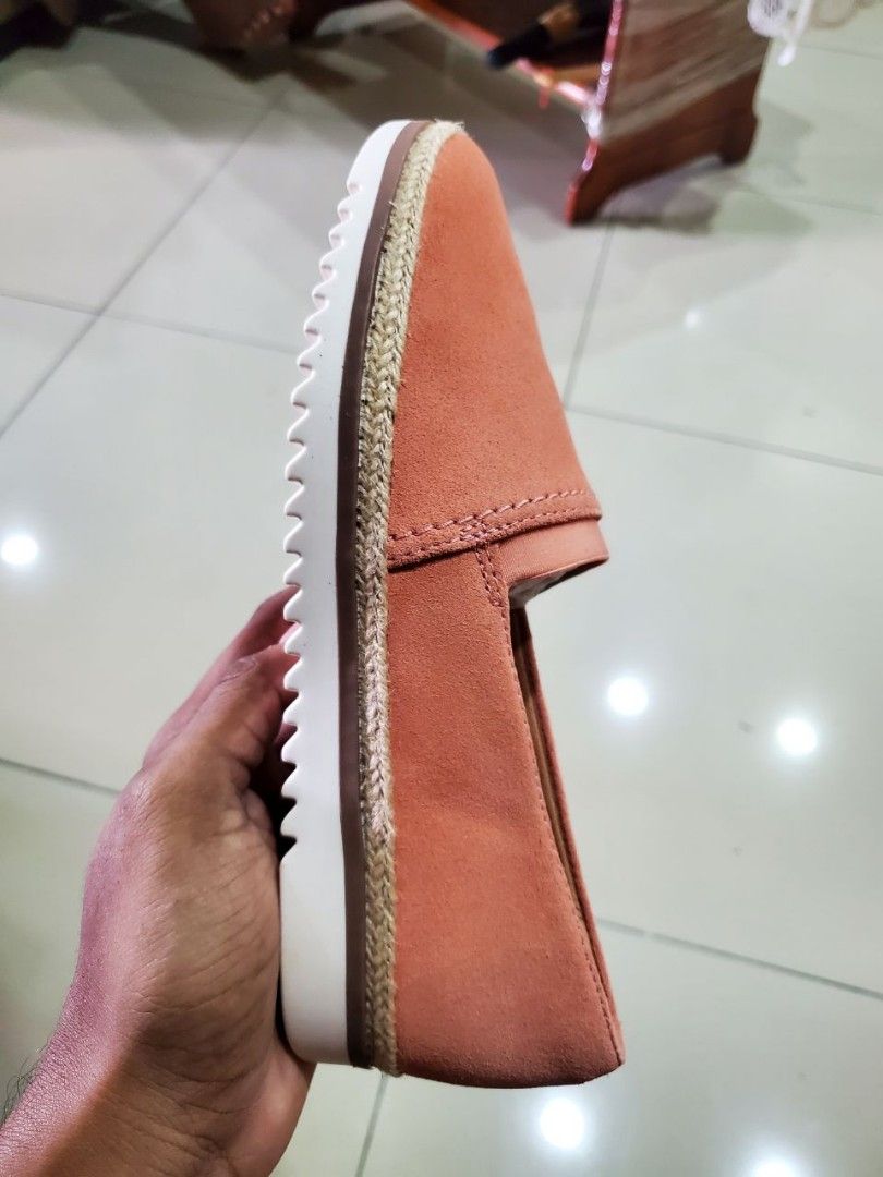 Coral suede clarks top