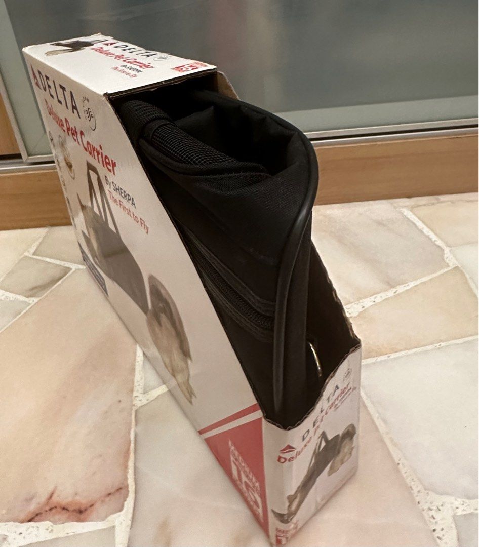 Delta deluxe pet carrier 2025