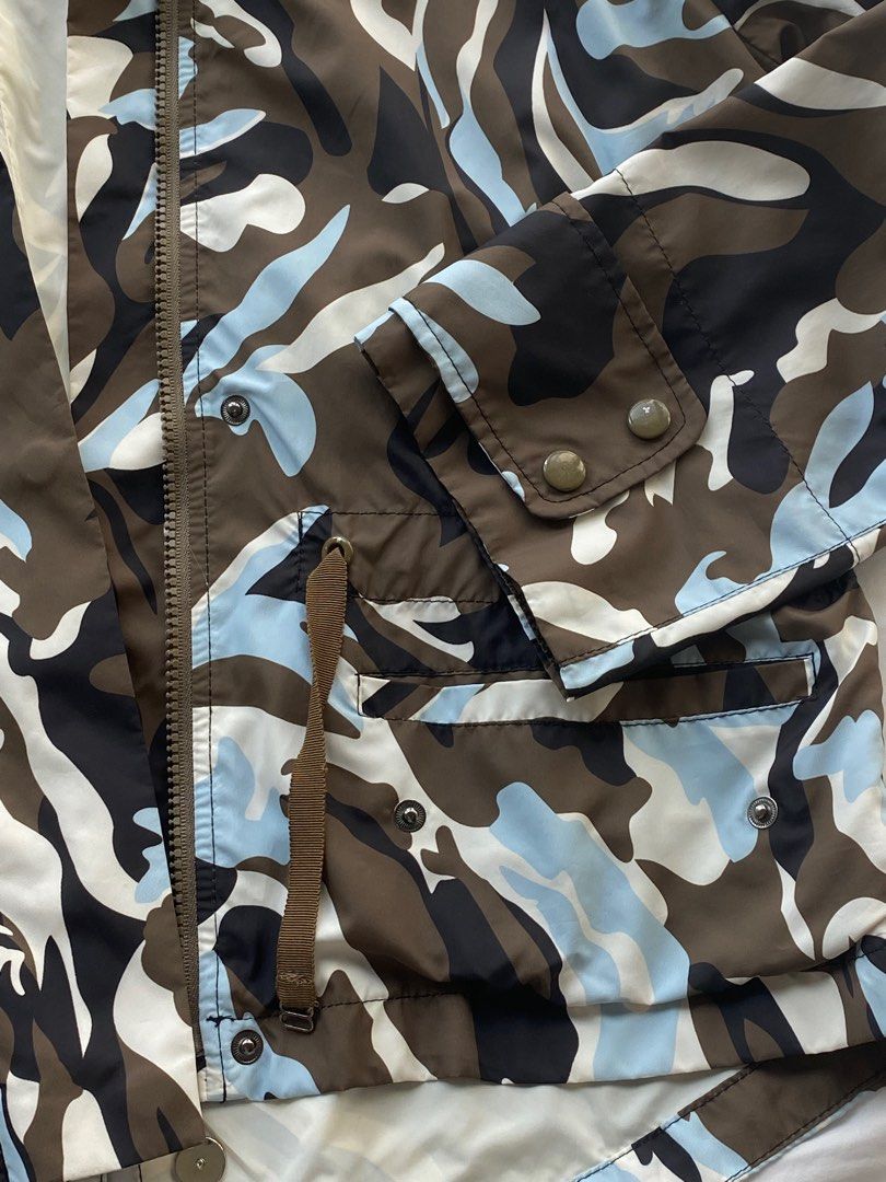 Army print windbreaker top