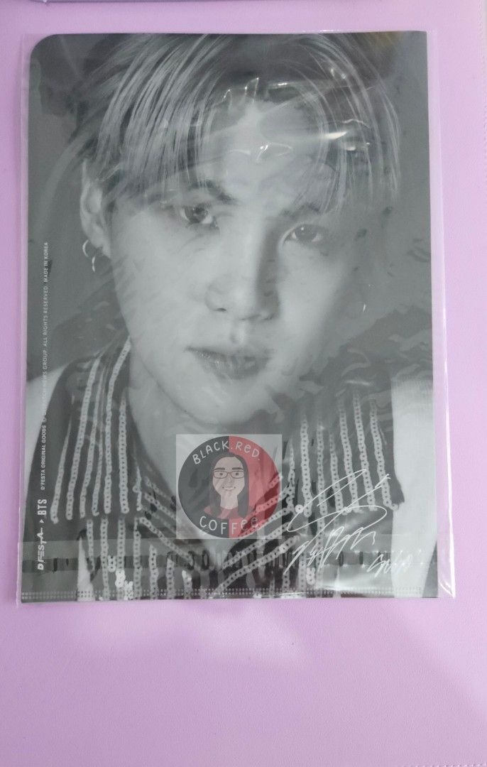 Dfesta BTS Suga Long Folder (Category: K-Wave Merchandise) located in Quezon City. Submitted by blackredcoffee (Listing ID 1318514327, Image 2). Description: - Official merch - Unopened plastic seal.