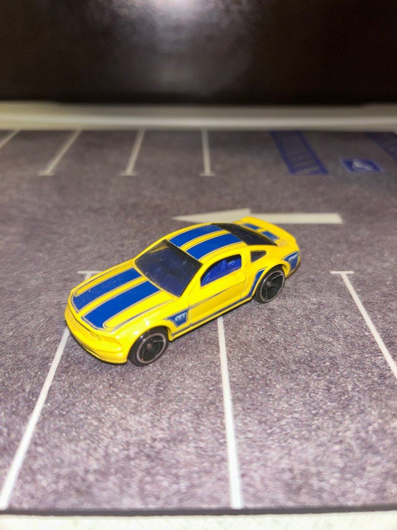 Ford Mustang GT 2005 (Category: Used Cars) located in Paranaque City. Submitted by egboyboy (Listing ID 1318613989, Image 2). Description: .