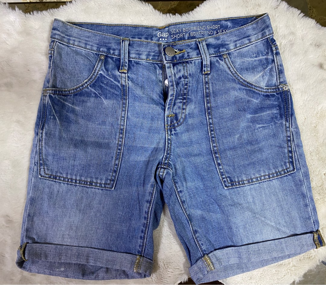Gap sexy boyfriend short sales