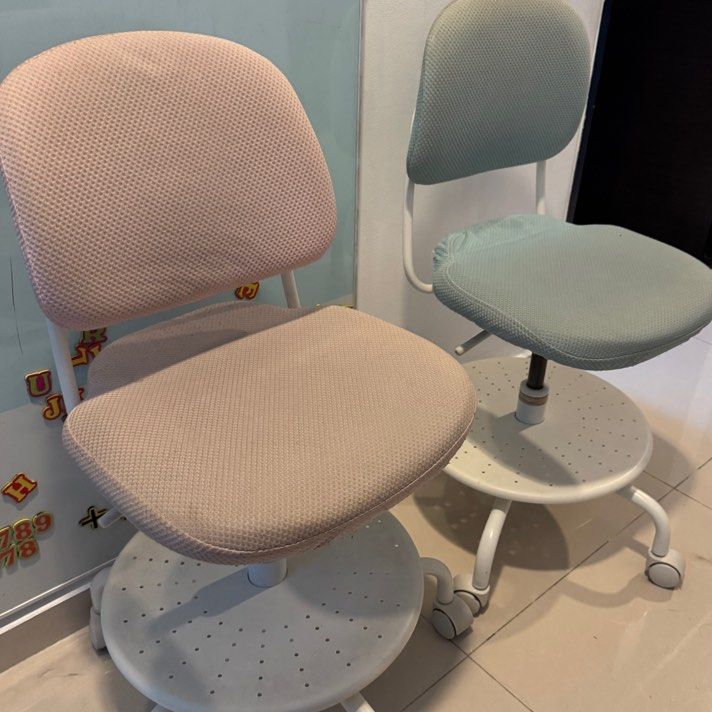 IKEA VIMUND KIDS COMPUTER STUDY CHAIRS 2 available