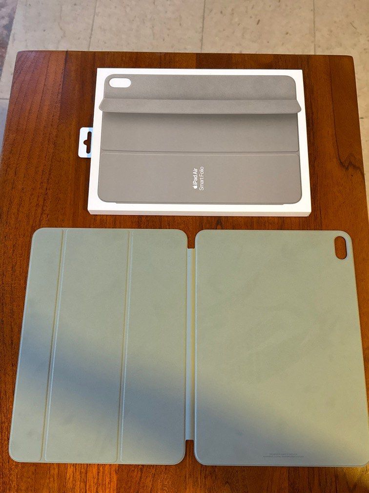 13インチiPad Air（M2）用Smart まぎらわしい Folio セージ