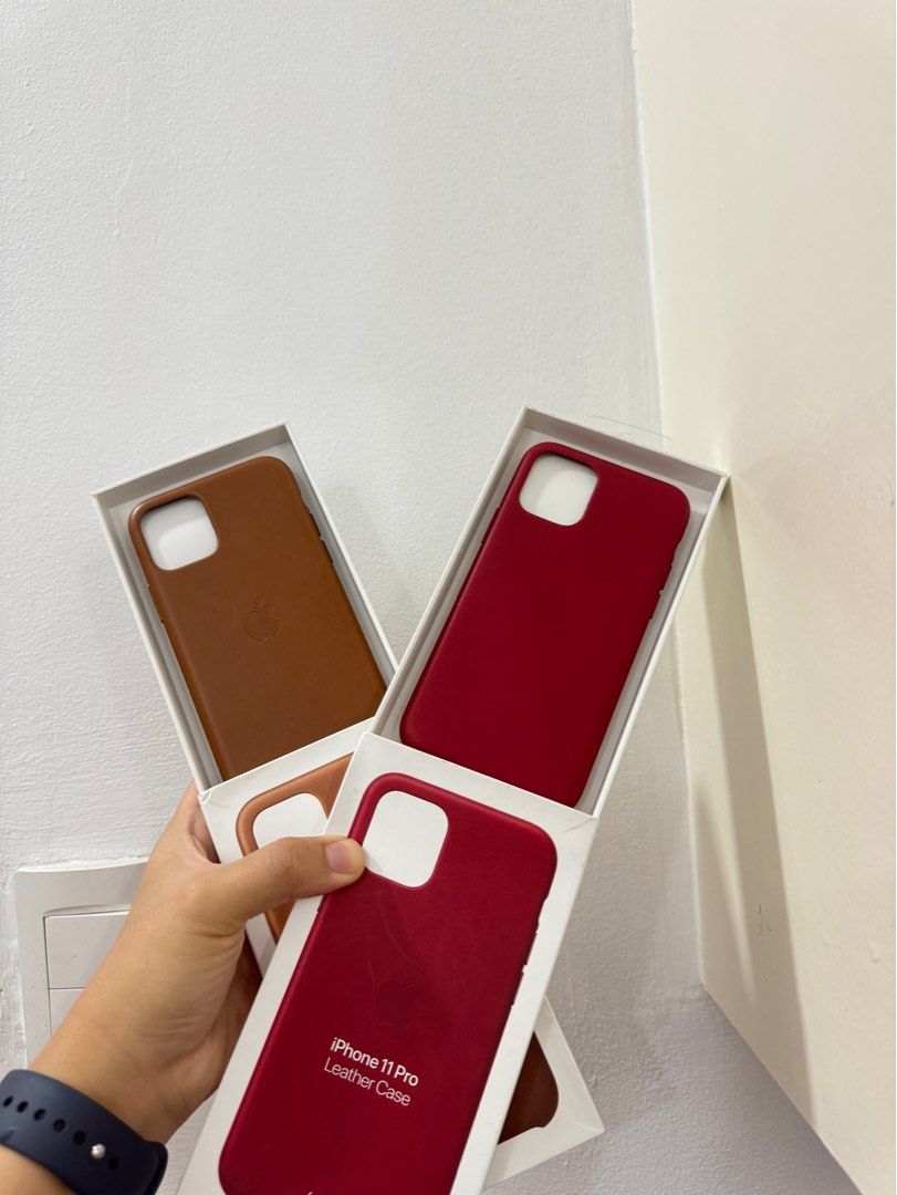 iPhone 11 pro leather case from Powermac apple (Category: Cases & Sleeves) located in Cainta. Submitted by adriannee (Listing ID 1318477511, Image 3). Description: Brand new Unused Opened to check only 999 each neg..