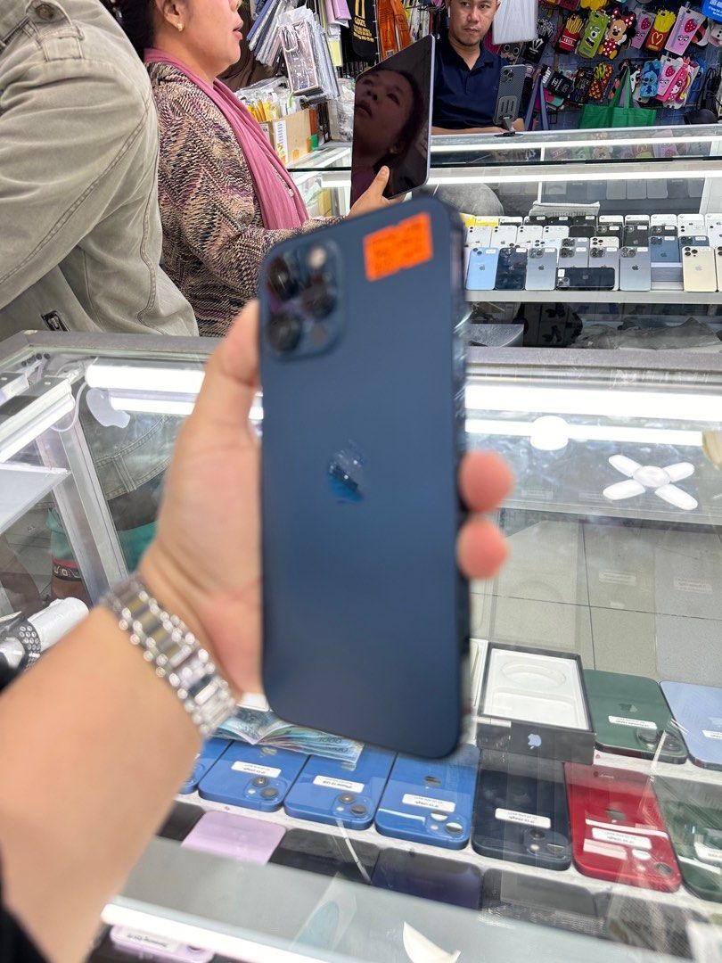 Iphone 12 Pro Max 128gb 85% batt FU NTC (Category: iPhone 12 Series) located in San Juan City. Submitted by javedsgadgetshop (Listing ID 1318482772, Image 2). Description: OPEN FOR INSTALLMENT VIA CREDIT CARD/GGIVES/SPAY/BILLEASE & SWAP/TRADE-IN! WE BUY AND SELL ( ANYKINDS OF UNIT BINIBILI PO NAMIN)! PTPA : Padelete po f bawal Quick Specs : Iphone 12promax •256gb •NTC Variant •85% batt health •Factory Unlock •95% Smoothness •No hidden issue | No 