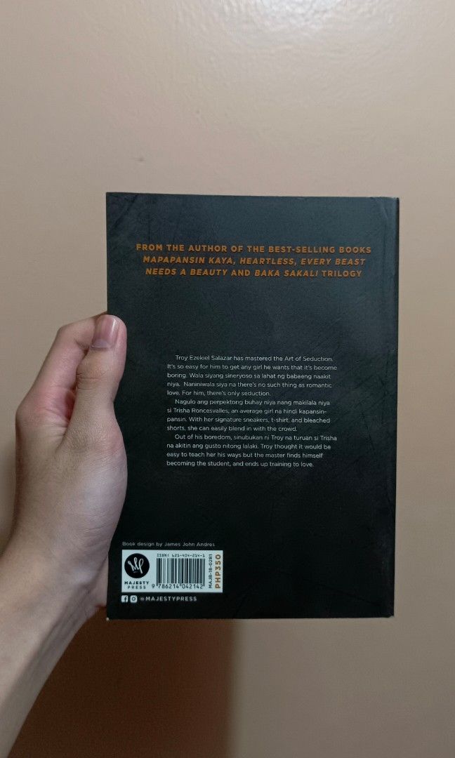 JONAXX TRAINING TO LOVE WATTPAD (Category: Storybooks) located in Cabuyao City. Submitted by whoispaimon (Listing ID 1318569414, Image 2). Description: MOD: J&T MOP: GCASH Strictly payment first/NO COD.
