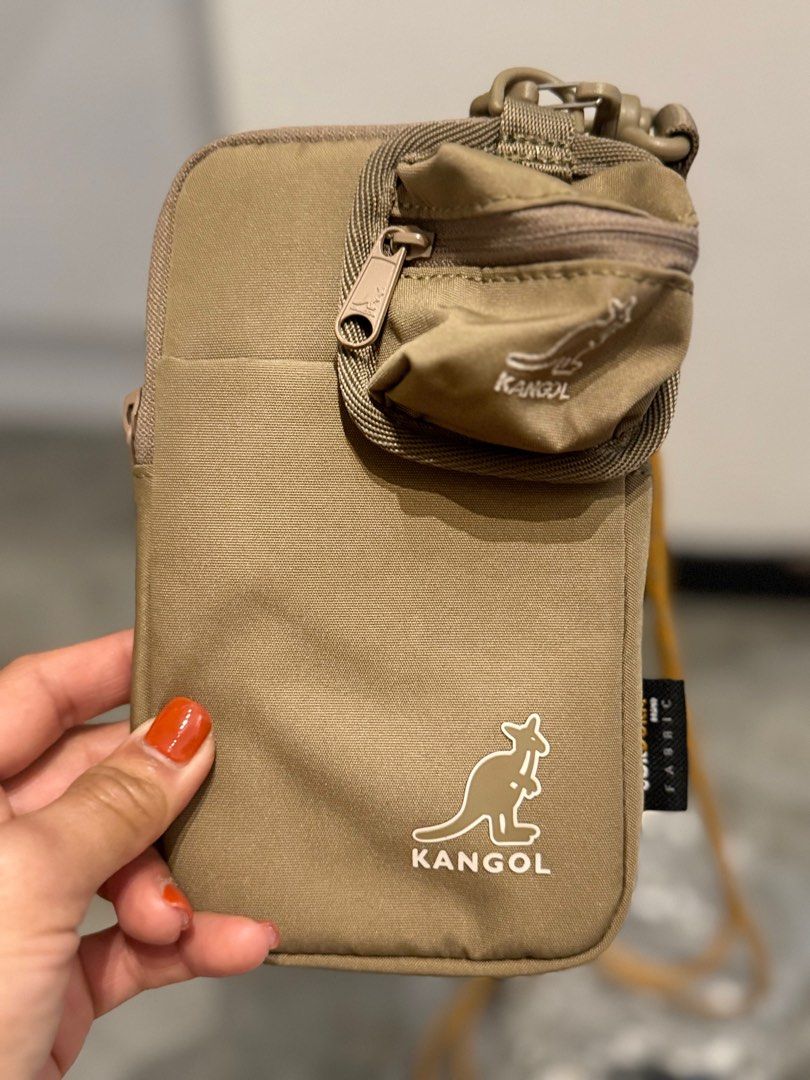 Kangol weekend bag shop