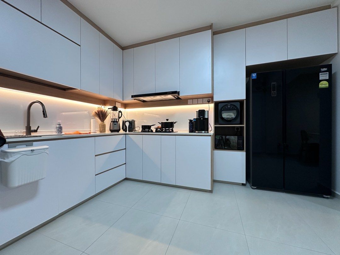 Kitchen Cabinet Carpentry promotion62863078310657112