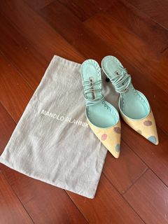 （分類：）位於 。 由 ninacinimide 提交（商品編號 1318494330，圖片 1）。簡介： 。