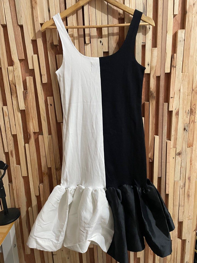Marques Almeida Black and White Tafetta Skirted Dress Women s Fashion Dresses Sets Dresses on Carousell