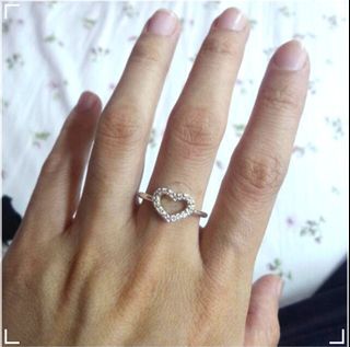 (Category: ) located in . Submitted by preciousitems_ (Listing ID 1318451836, Image 1). Description: .