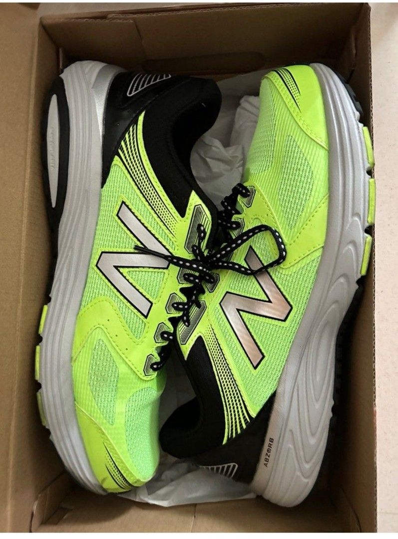 Pre order New Balance Running Shoes BNIB all sizes avail