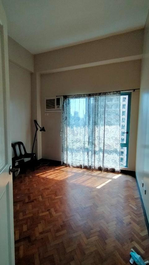 Gallery Detail: Nice 2Br Penthouse Unit Dmci Tivoli Gardens Residences Property For