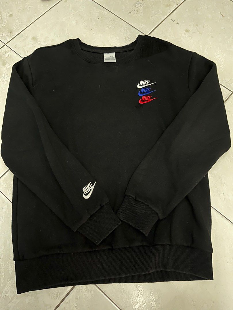 Nike multi swoosh sweater hotsell