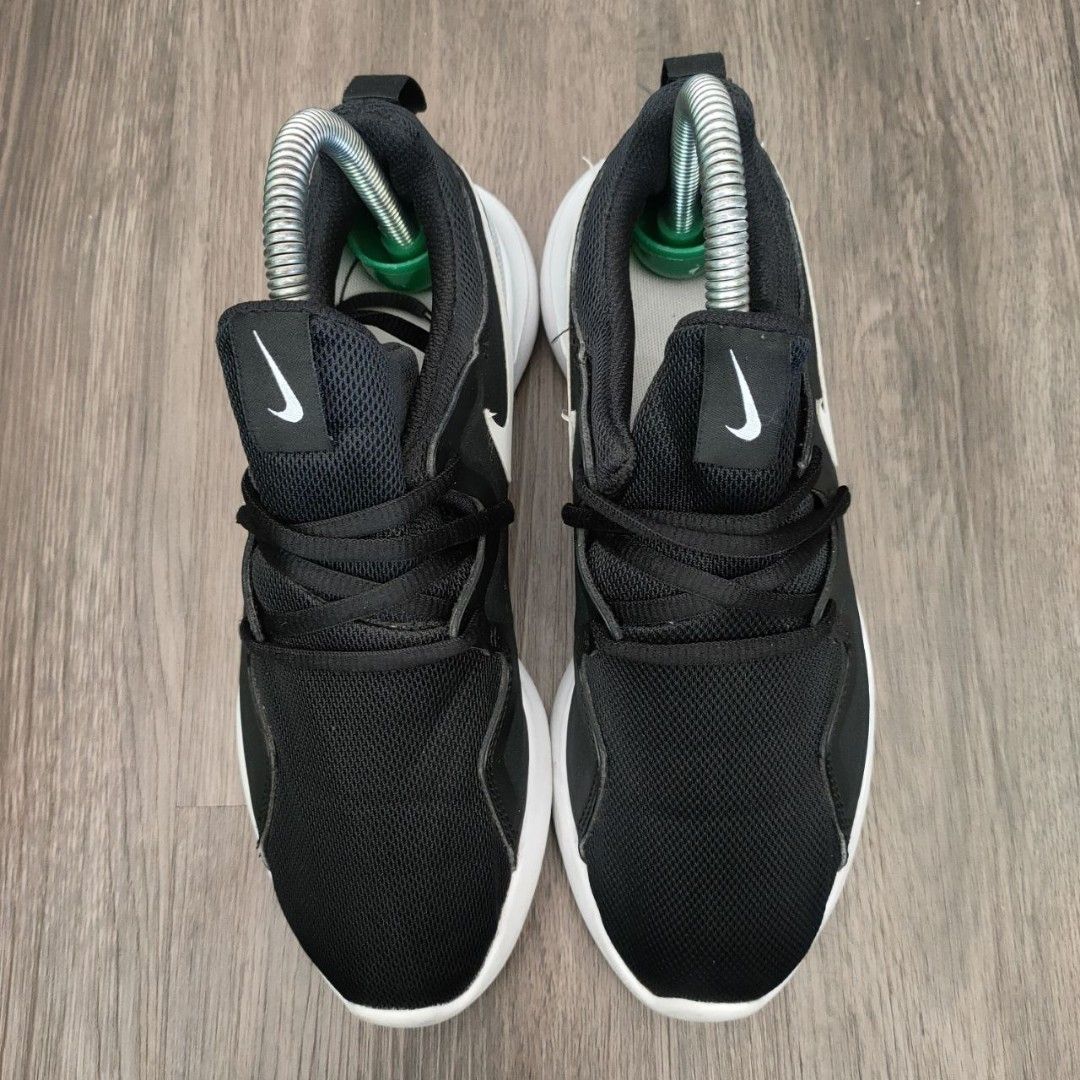 Nike tessen women's black store