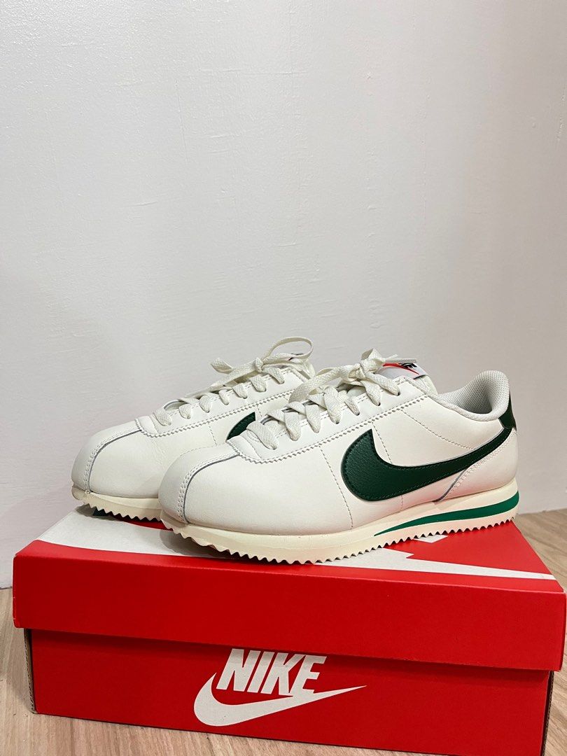 Nike cortez womens size 5 top