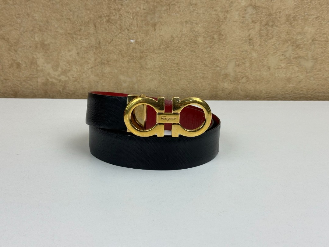 SALVATORE FERRAGAMO GANCINI BUCKLE BELT