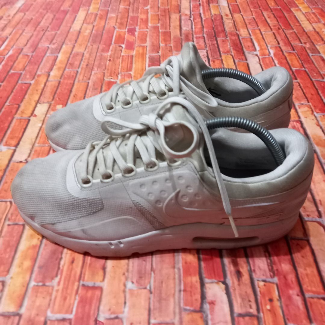 Sepatu Nike Air Max Zero Triple White size 42.5 Fesyen Pria Sepatu Sneakers di Carousell