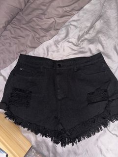 (Category: ) located in . Submitted by heartvacancy (Listing ID 1318560417, Image 1). Description: .