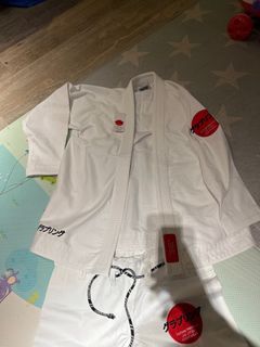 （分類：）位於 。 由 chama888 提交（商品編號 1318554441，圖片 1）。簡介： 。